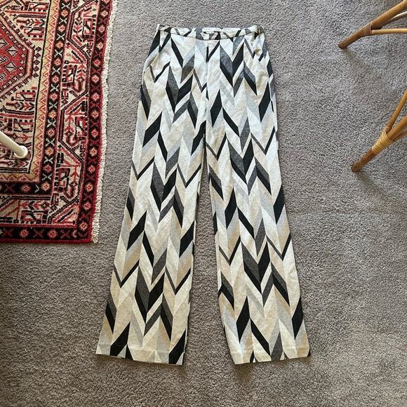 Trina Turk Asia Pants - Picture 1 of 8